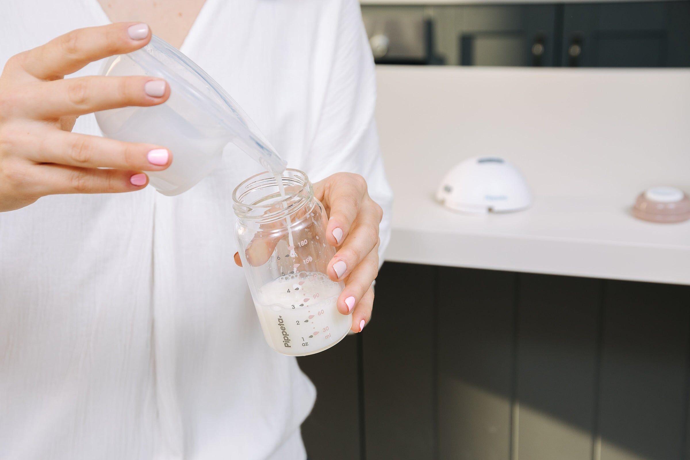 Pippeta Compact Led | Handsfree Breast pump - Image 8