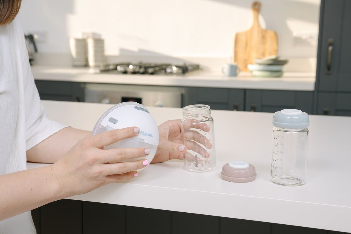 Milk Storage Bottles, Teats & Lids | Pack Of 4 - Image 8